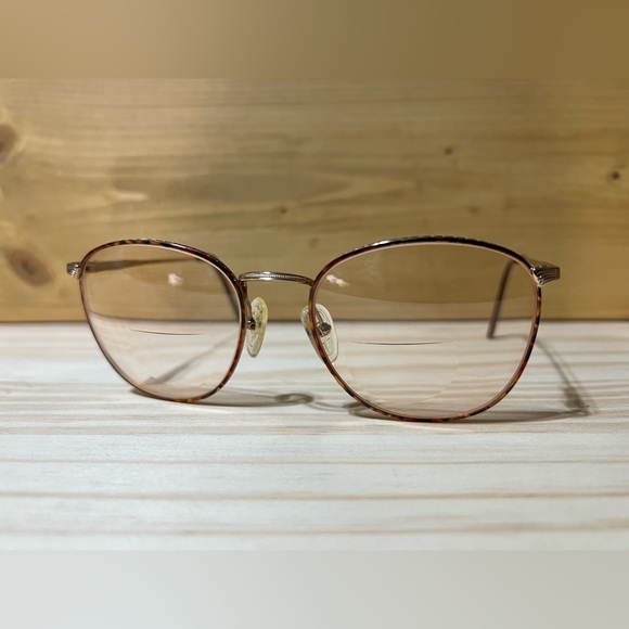 Vintage Logo Paris Gold Aviator Full Rim France Sunglasses Frames 145 626 55-18 - Picture 3 of 8